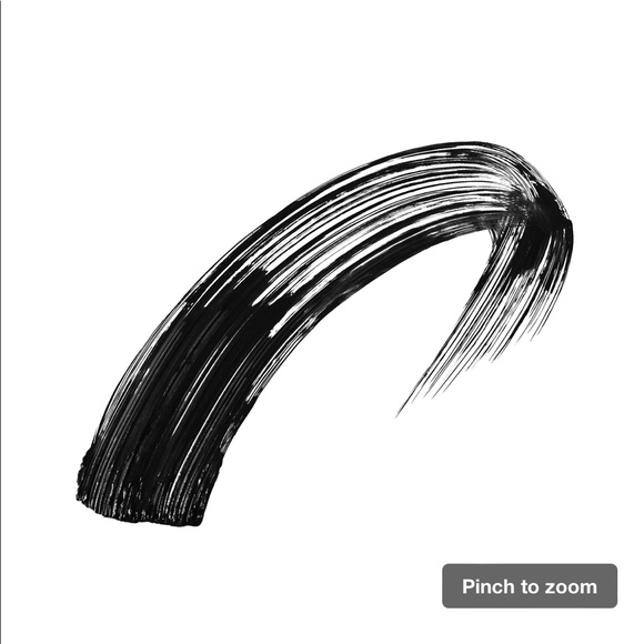 Rare Beauty by Selena Gomez
Perfect Strokes Universal Volumizing Mascara - Picture 4 of 5